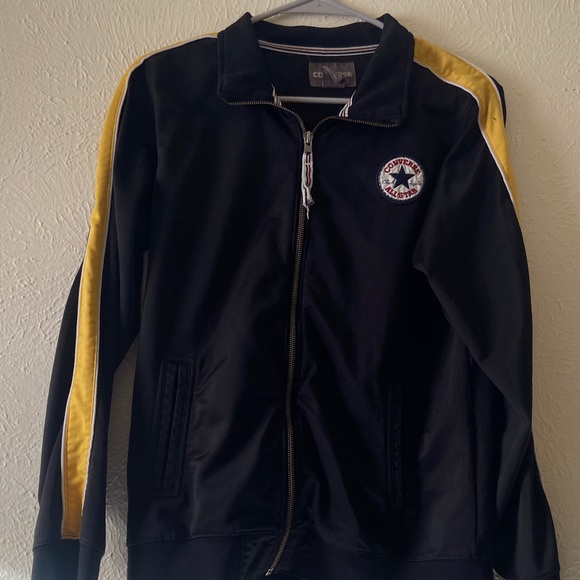 Converse Sweater/Jacket - Picture 6 of 11